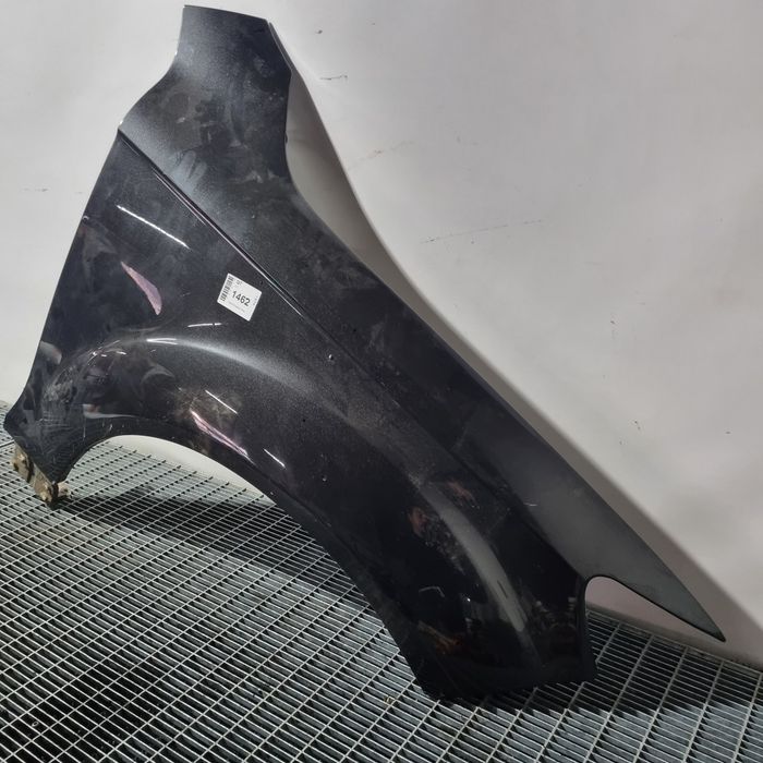 Aripa Dreapta Fata AUDI Q7 - 4 Usi NEGRU (1462)