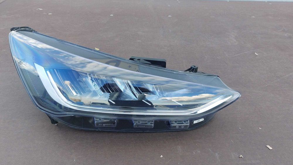 Far dreapta FULL LED Ford Focus 2023