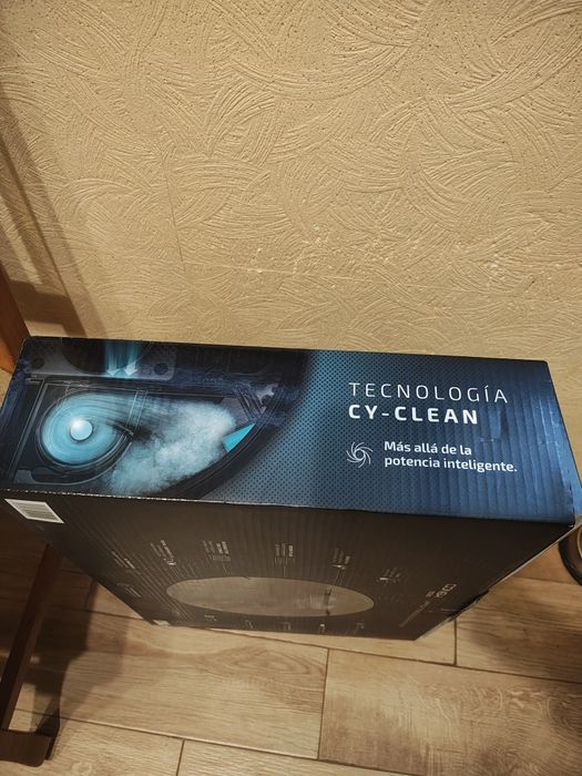 Робот прахосмукачка