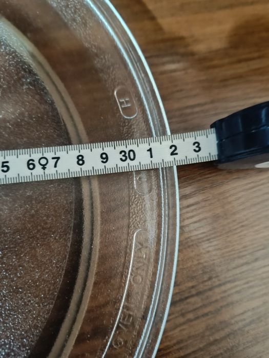 Тарелка для микроволновки.