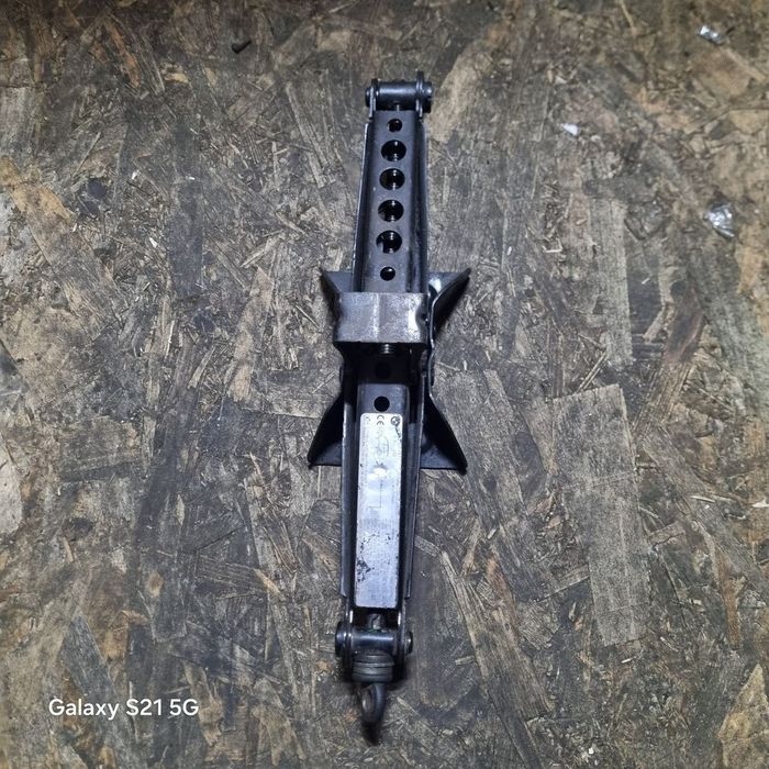 Cric Suzuki Grand Vitara 2006 - 2012 (382)