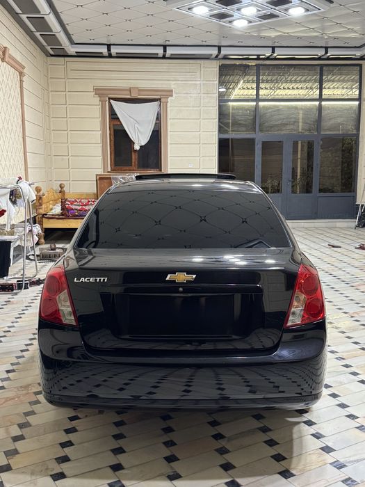 Jentra 1.5  qora gbo rangi