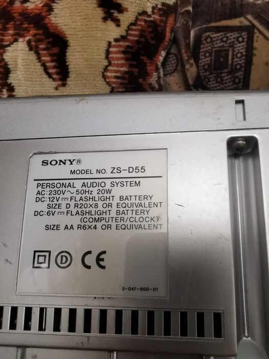 Radio caset SONY auto revers-Cd-D55