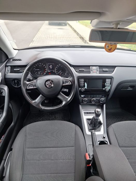 SKODA Octavia 2014 — imagine 3