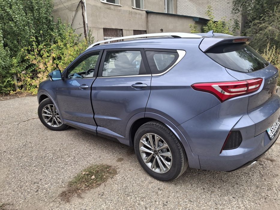 Продам Jetour x70