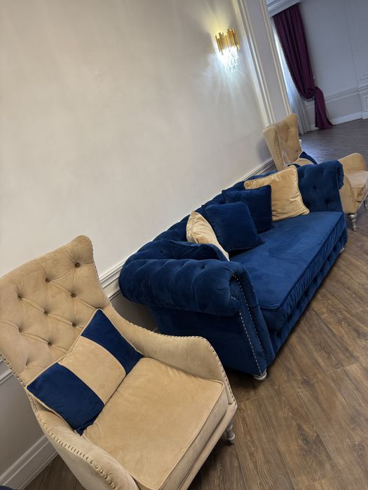 Диван и 2 кресла