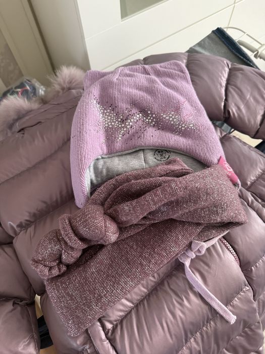 Продам пуховик доя девочки