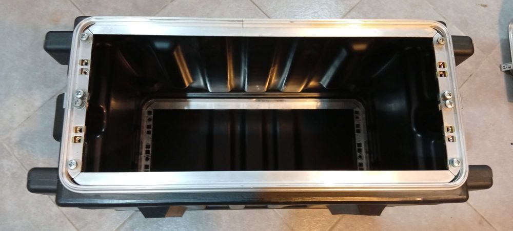 Crown XLS 402 и Crown XLS 1002