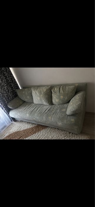 Vand dressing, canapea extensibila, birou