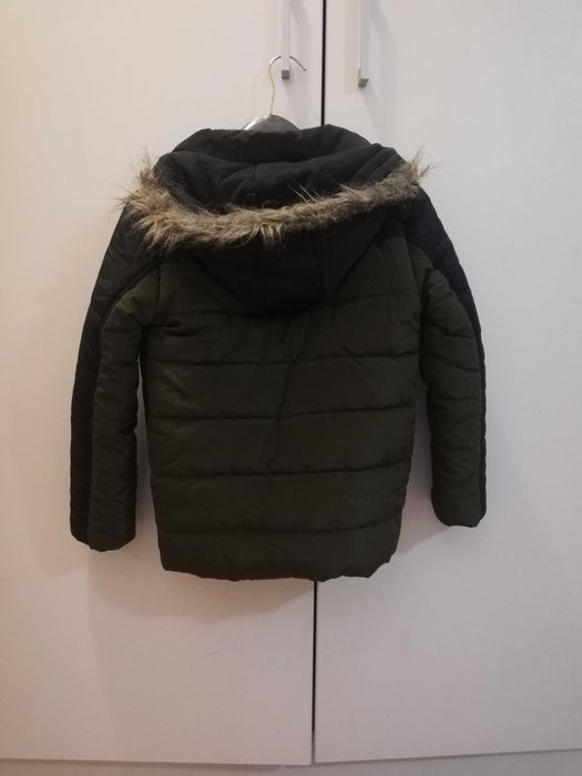 Зимно топло яке за момче. Размер: 134 см