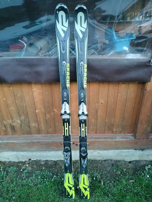Se vând ski K2 Apache