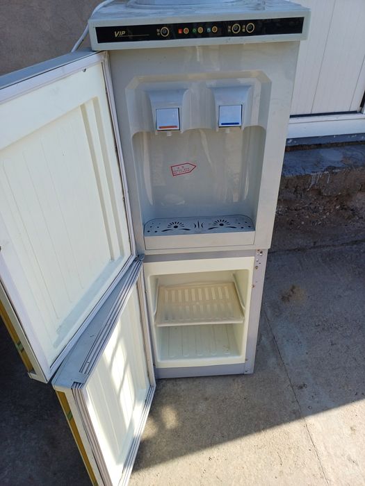 Продается кулер для воды