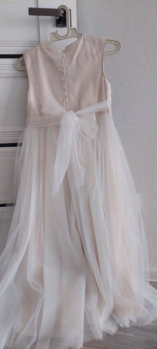 Продам детское платье