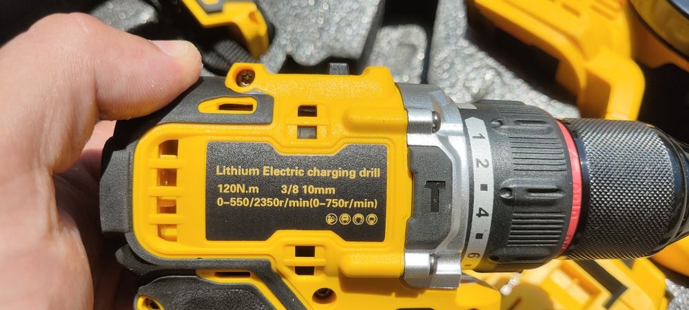 Набор инструментов DeWalt 4в1
