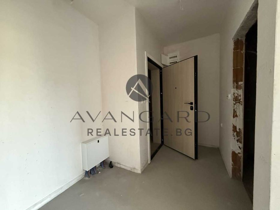 Продава се Двустаен апартамент в Пловдив, Тракия - 73 кв.м за 891 €/кв.м - Снимка #4