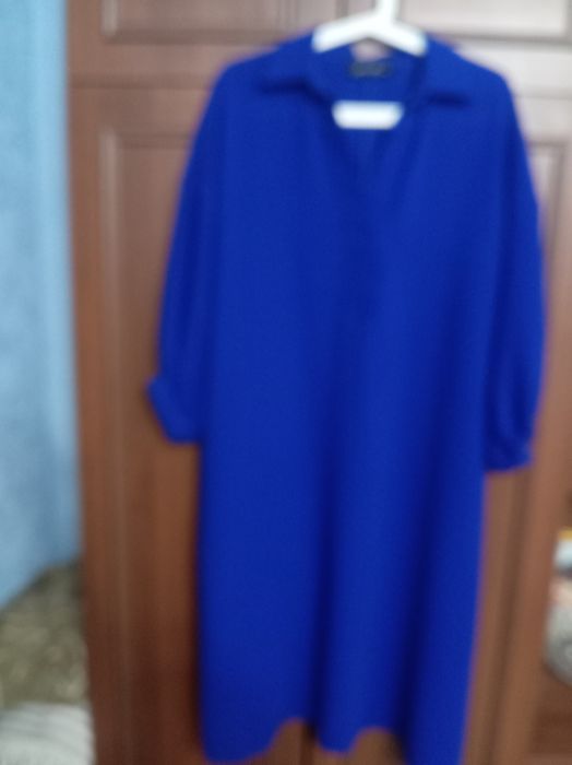 Продам синие платье