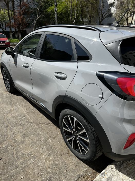 “Ford Puma 2021 Titanium mHEV | 73.000 km | GARANȚIE extinsă FORD 2028/ 100000 | Pachet iarnă | 2 seturi cauciucuri | Revizii Ford”
