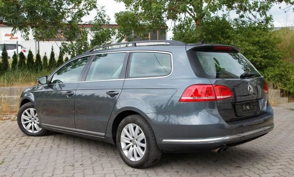 Dezmembrez / Dezmembram / Piese Vw Passat B7 Break 2.0TDI Culoare LK7X (Volan Stanga) 2010-2015