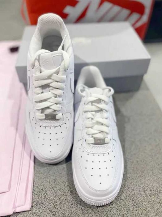 Nike Air Force 1 Low '07 Alb Mărimea 38