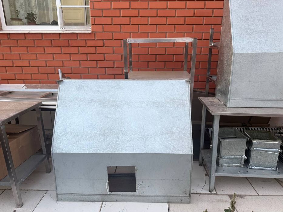 Продам мебель для кафе