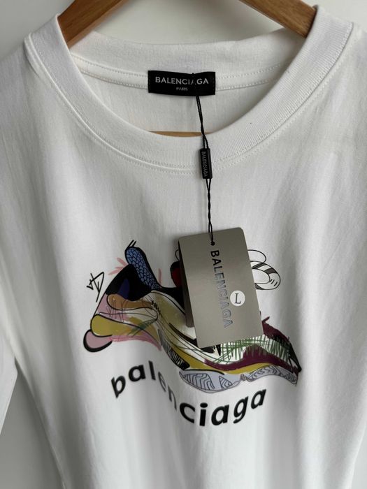 Tricou Balenciaga