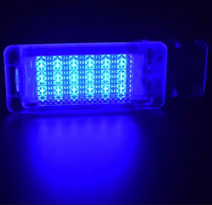 2 Lampi/lumini led albastre picioare pt Volkswagen, Skoda Seat, Audi