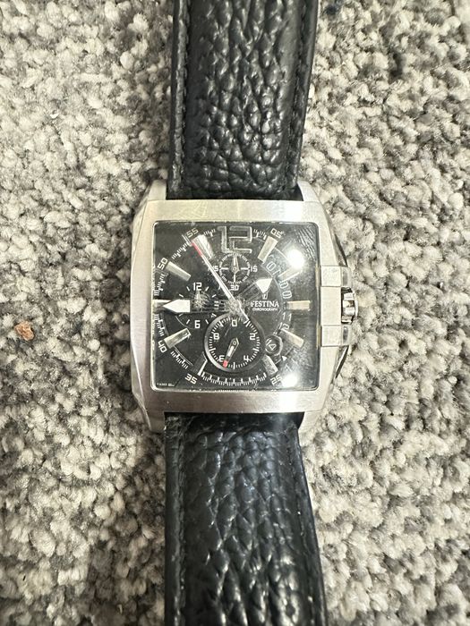 Vand ceasuri intretinute