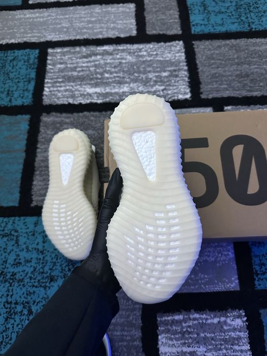Adidas Yeezy Boost 350