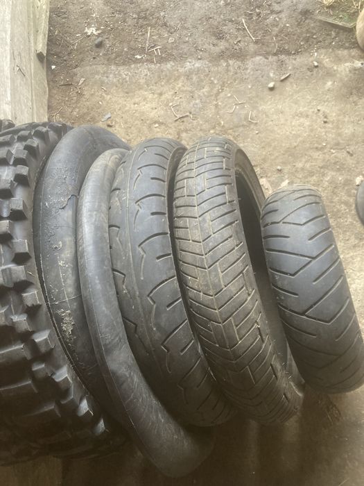 Продавам останали гуми