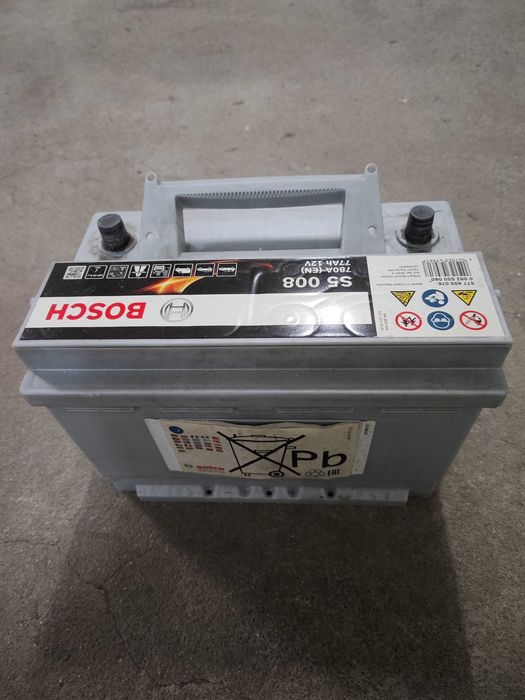 Акумулатор БОШ 72 амперчаса