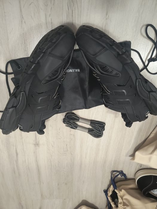 Balenciaga track black 44