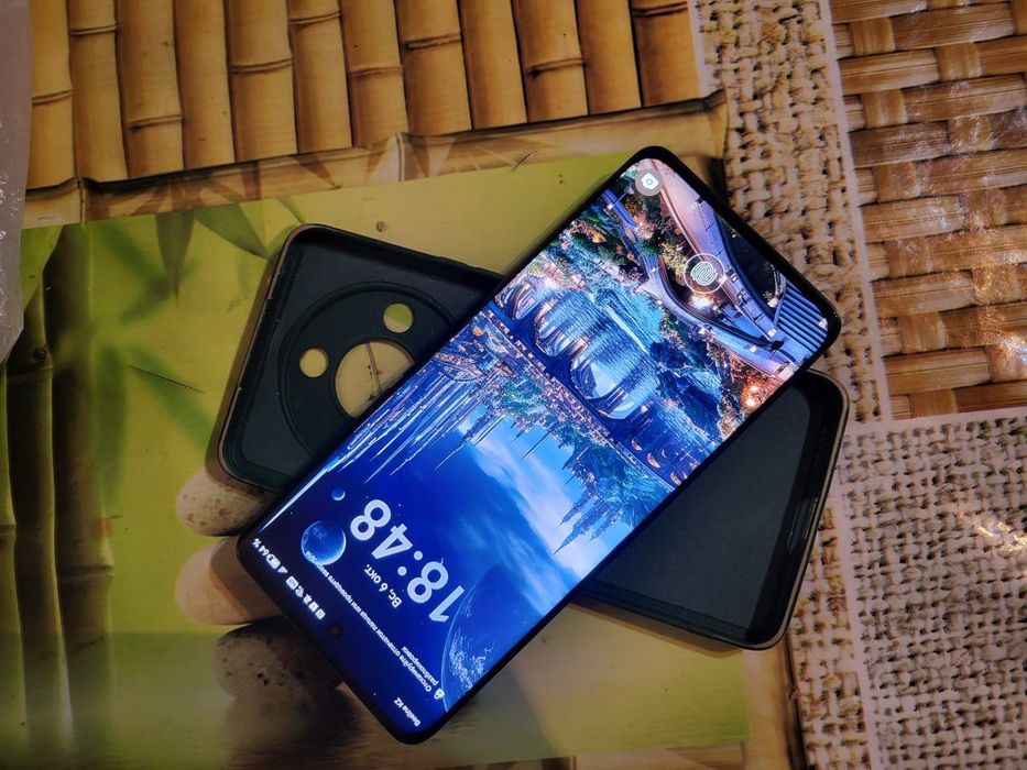 HONOR X9b 16/256 обмен на айфон