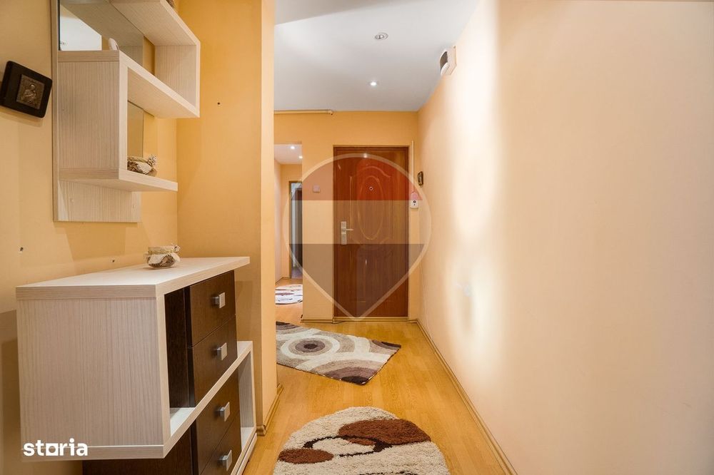 0% Comision | Apartament 3 camere decomandat | Zărnești |