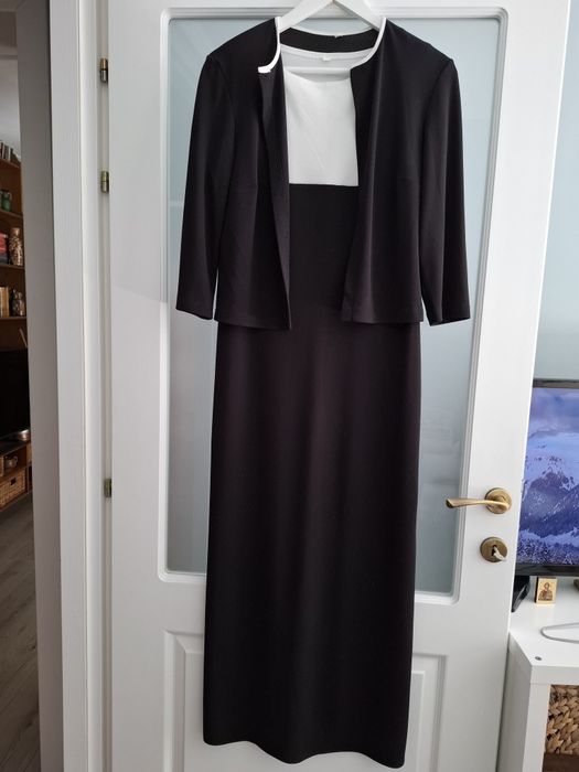 Rochie lunga alb negru cu jacheta neagra