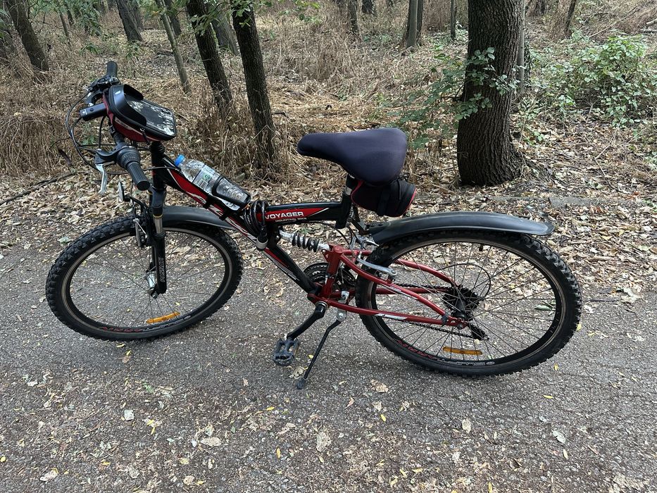 Планински велосипед VOYAGER с пълно оборудване
