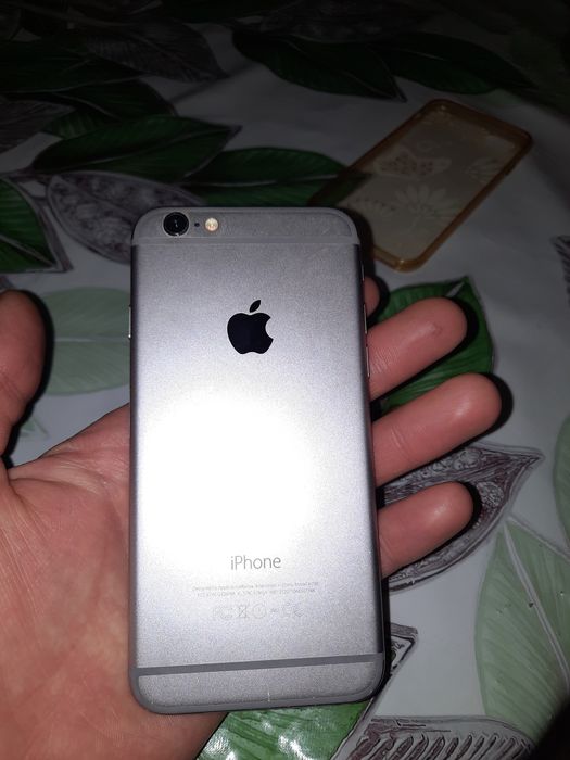 IPhone 6  128 гиг