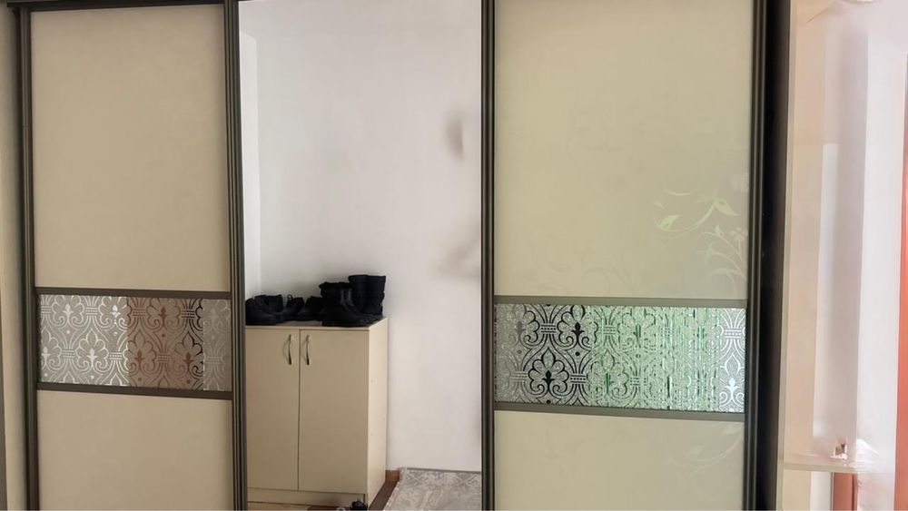 Шкаф-купе,шифоньер