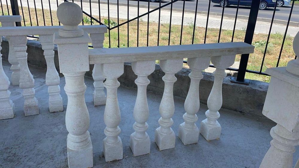 Ступени  Гранит и Мрамор , Тумбы, балясины, перилла