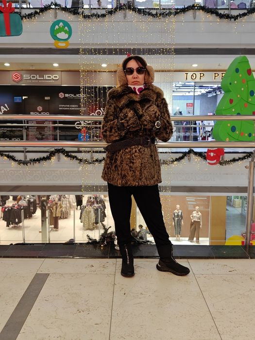 Шуба какракуль натуральная