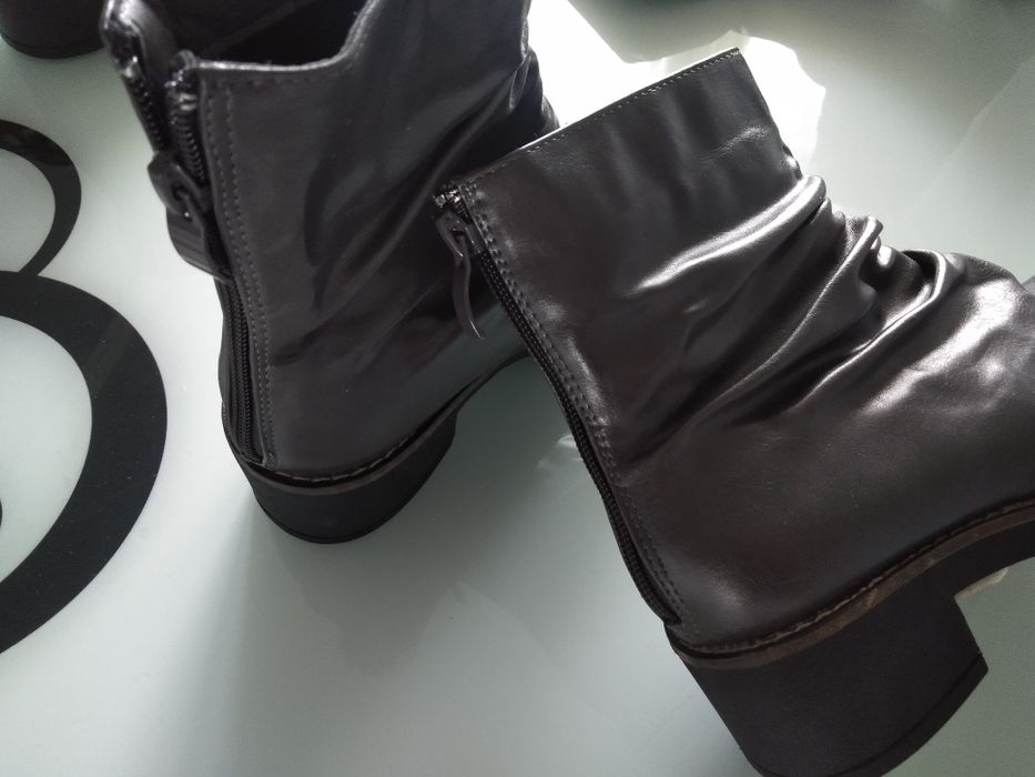 Есенни боти в черно ,сиво,кафяво