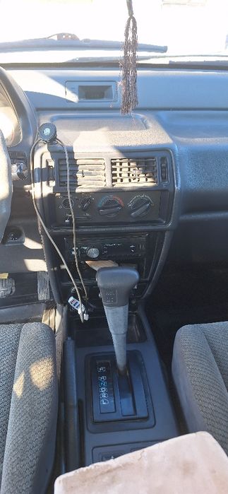 Митсубиси Спейс Вагон