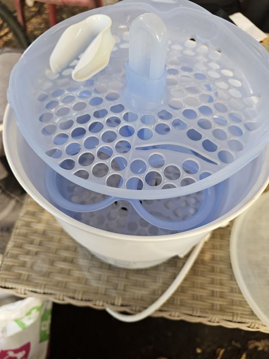 Стерилизатор и нагревател за шишета