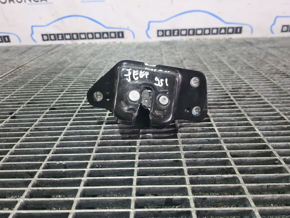 Broasca haion Jeep Cherokee V 2013 - 2017 SUV 4 Usi (951)