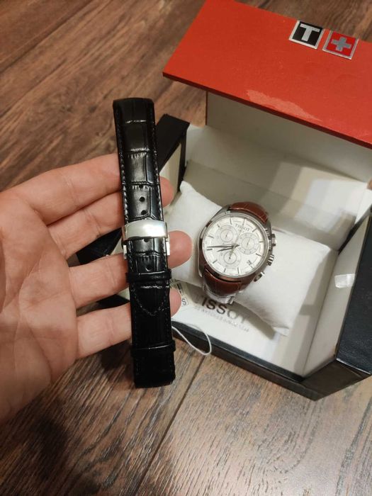 Ceas Tissot Couturier T035.617.16.031.00 – stare excelentă, full box