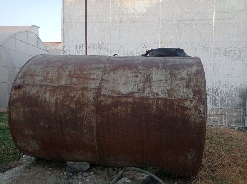 Yomkostlar sotiladi 25 tonnalik 10 tonnalik