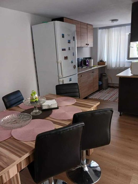 Mamaia Sat Casa de Vanzare