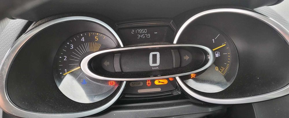 Dezmembram Renault Clio IV Grandtour / hatchback Cod motor K9K