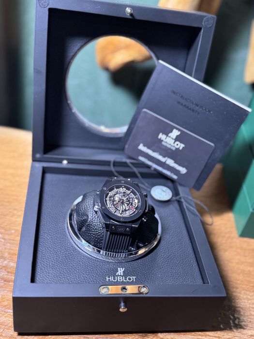 Часовник Hb big bang