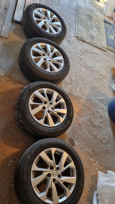 Продам диски с резинои