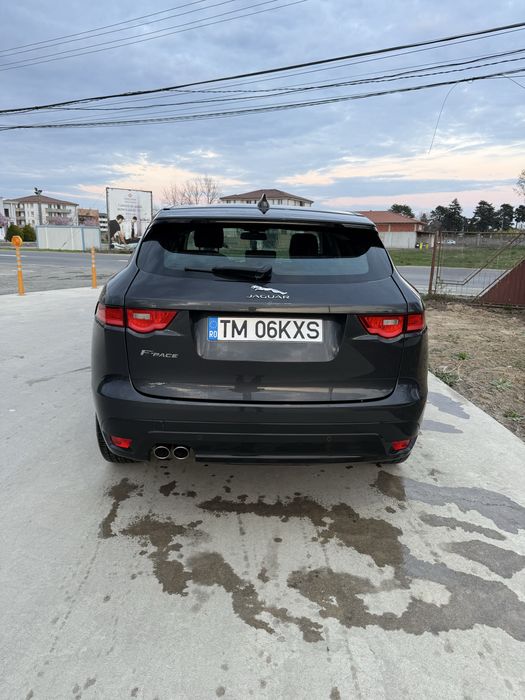 Jaguar F-Pace 2.0d Unic propietar masina fara defect impecabila